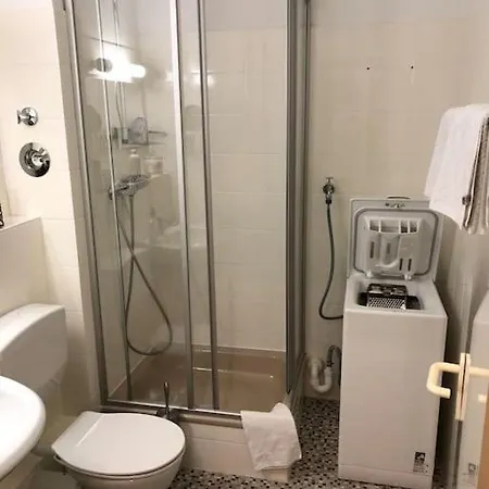 Charmantes 1zi Im Herzen Von Mit Balkon *