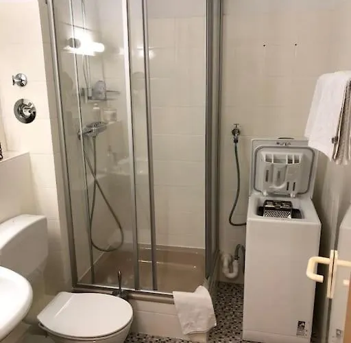 Charmantes 1zi Im Herzen Von Mit Balkon *